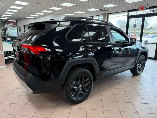 2024 Toyota RAV4 Adventure