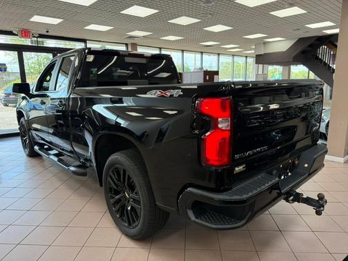 Black 2019 Chevrolet Silverado 1500 RST