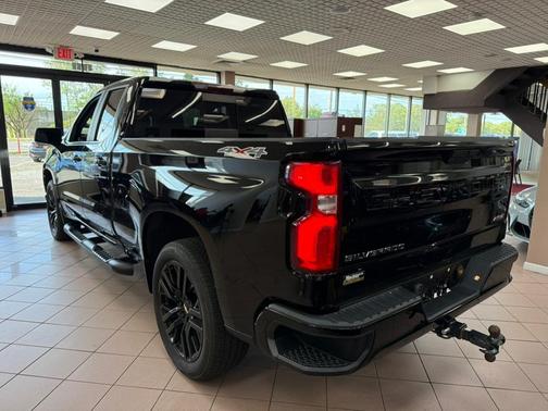 Black 2019 Chevrolet Silverado 1500 RST