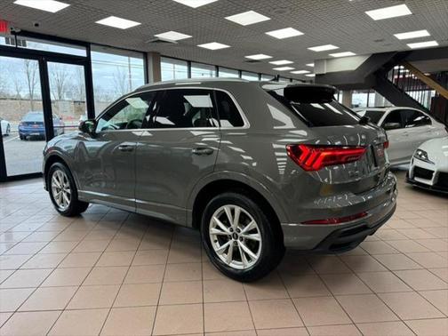 2023 Audi Q3 S line Premium 45 TFSI quattro