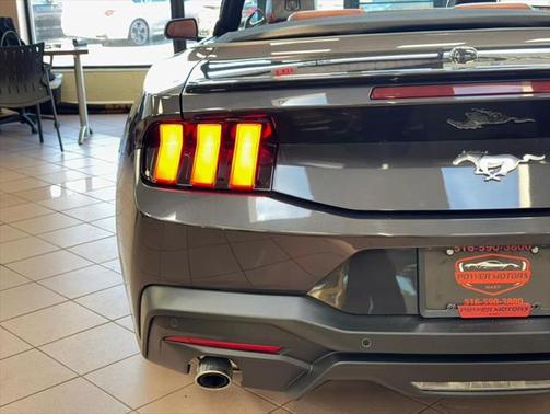 2024 Ford Mustang EcoBoost Premium