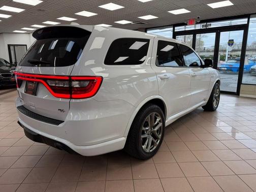 White Knuckle Clearcoat 2022 Dodge Durango R/T AWD