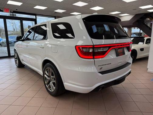 White Knuckle Clearcoat 2022 Dodge Durango R/T AWD