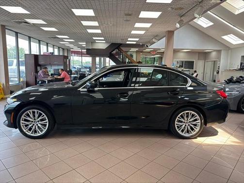 2024 BMW 330 i xDrive