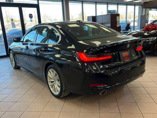 2024 BMW 330 i xDrive