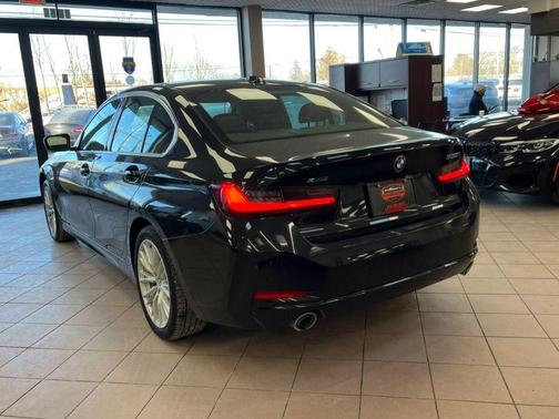 2024 BMW 330 i xDrive