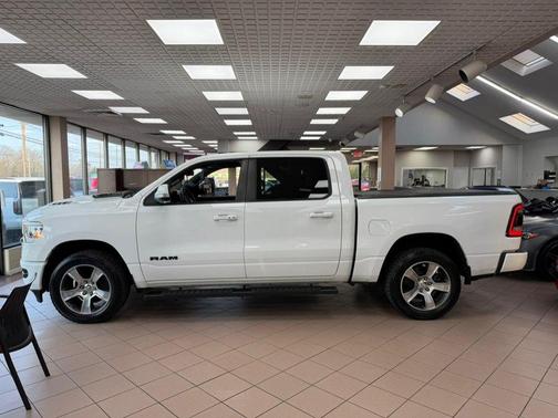 Bright White Clearcoat 2020 RAM 1500 Rebel