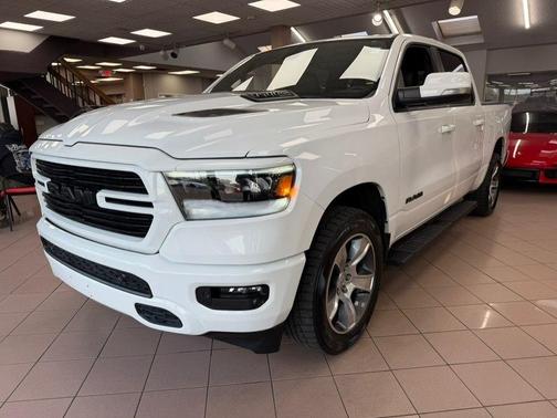 Bright White Clearcoat 2020 RAM 1500 Rebel