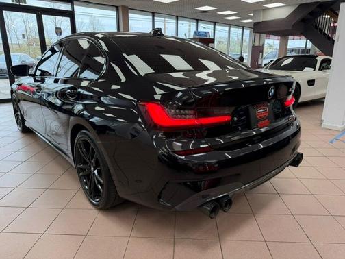 Black Sapphire Metallic 2020 BMW M340 M340i xDrive Sedan