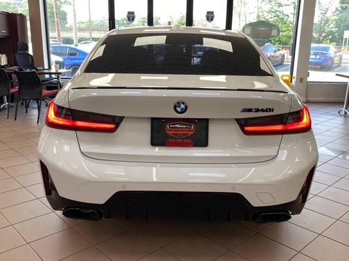 Mineral White Metallic 2025 BMW M340 M340i xDrive Sedan
