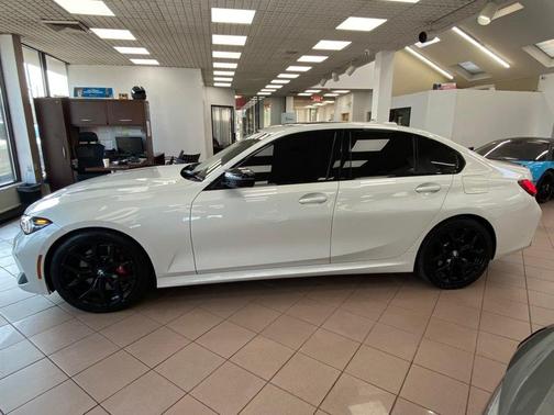 Mineral White Metallic 2025 BMW M340 M340i xDrive Sedan