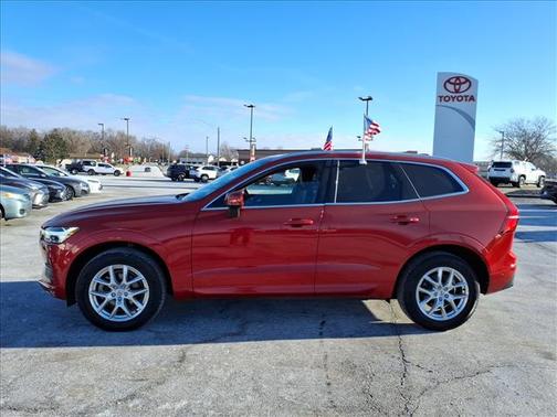 2018 Volvo XC60 T5 Momentum