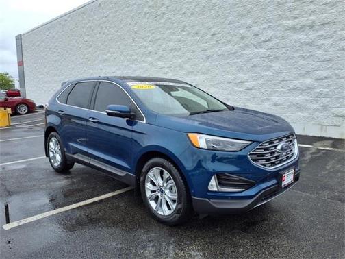 2020 Ford Edge Titanium
