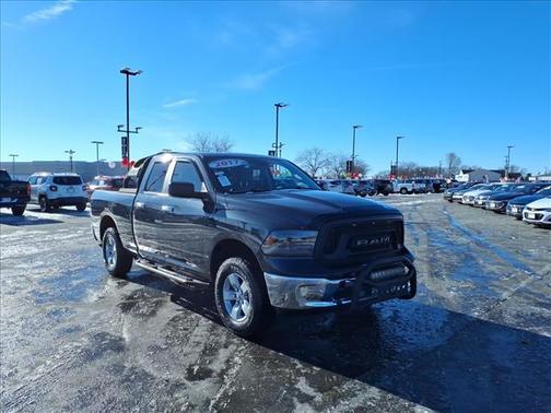 2017 RAM 1500 SLT