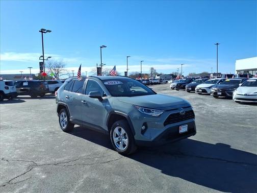 2021 Toyota RAV4 Hybrid XLE