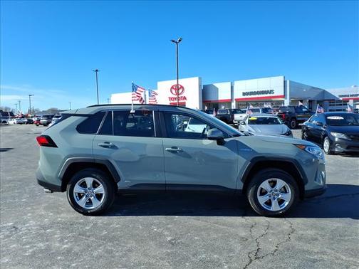 2021 Toyota RAV4 Hybrid XLE