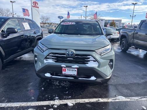 2021 Toyota RAV4 Hybrid XLE