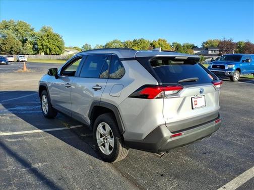 2021 Toyota RAV4 Hybrid LE