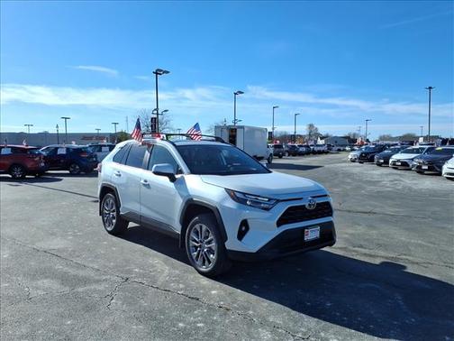 2025 Toyota RAV4 XLE Premium