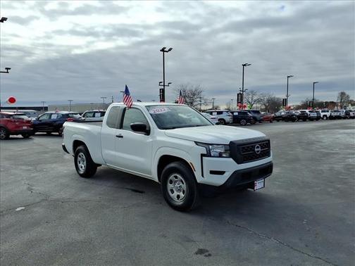 2022 Nissan Frontier S