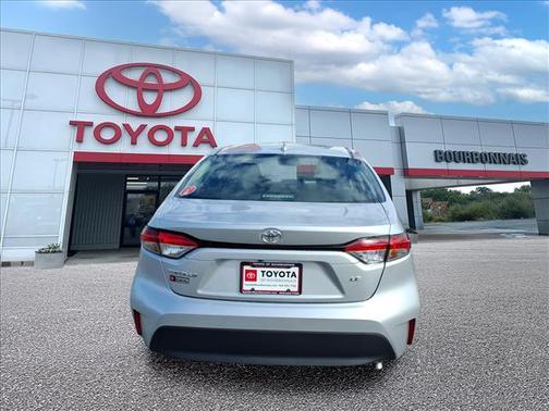 01f7 2026 Toyota Corolla LE