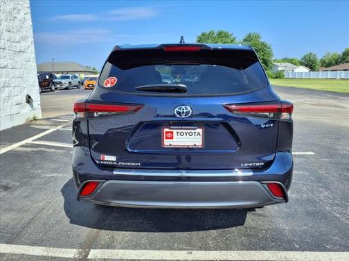 2025 Toyota Highlander Hybrid Limited