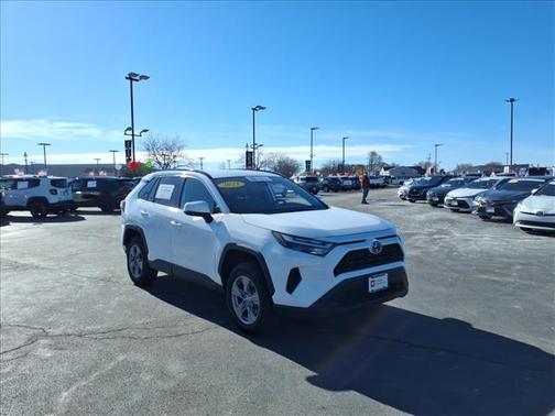 2023 Toyota RAV4 Hybrid XLE