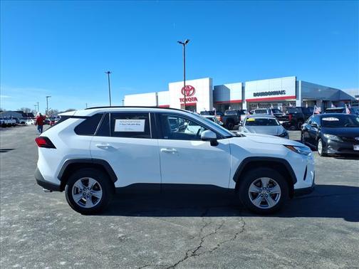 2023 Toyota RAV4 Hybrid XLE