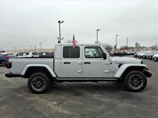2023 Jeep Gladiator Overland