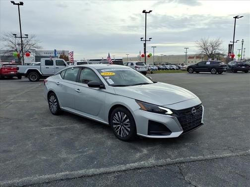 2024 Nissan Altima 2.5 SV