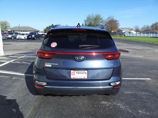 2022 Kia Sportage EX