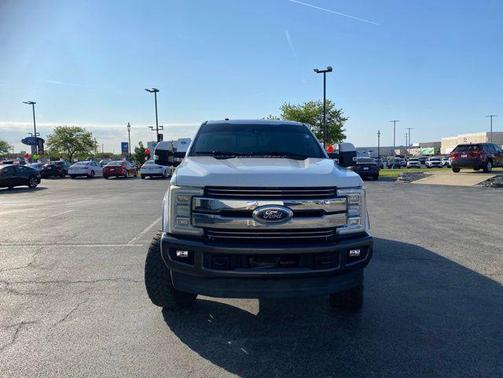 Magnetic Metallic 2017 Ford F-250 Lariat