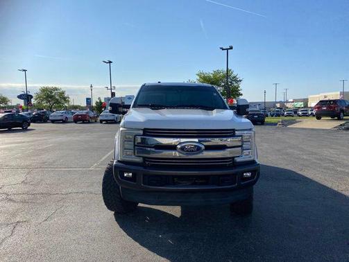 Magnetic Metallic 2017 Ford F-250 Lariat