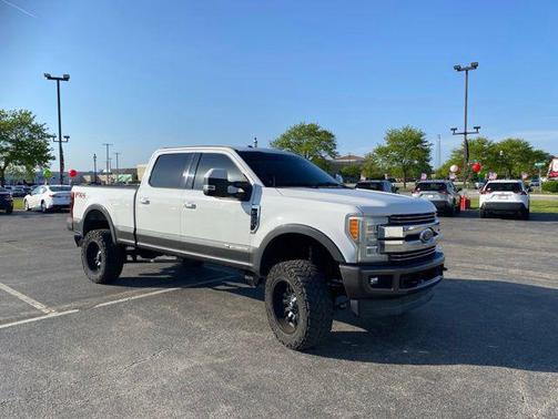 Magnetic Metallic 2017 Ford F-250 Lariat