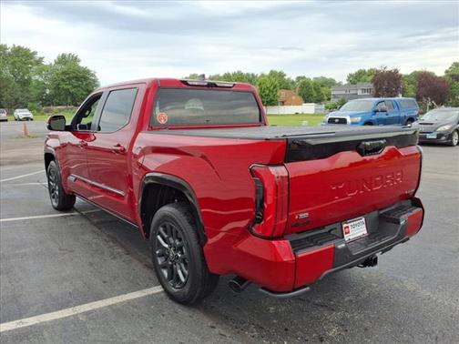 2025 Toyota Tundra Hybrid Platinum