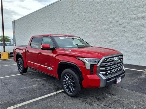 2025 Toyota Tundra Hybrid Platinum