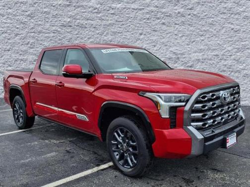 2025 Toyota Tundra Hybrid Platinum
