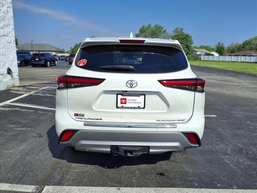 2021 Toyota Highlander Platinum