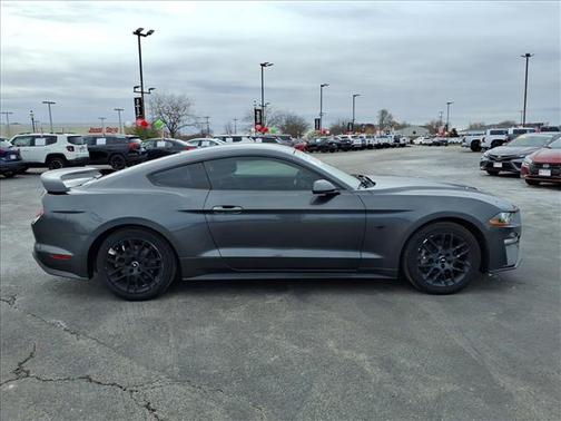 2019 Ford Mustang EcoBoost