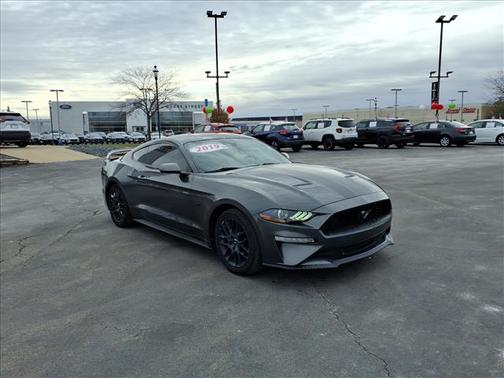 2019 Ford Mustang EcoBoost