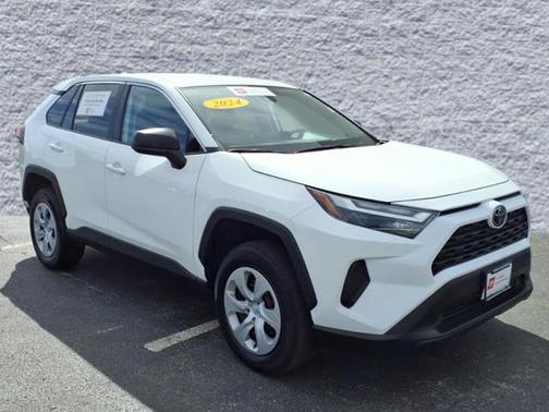 2024 Toyota RAV4 LE