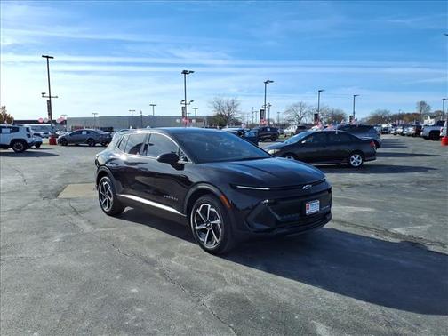 2025 Chevrolet Equinox EV LT