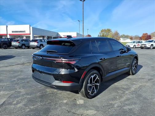 2025 Chevrolet Equinox EV LT