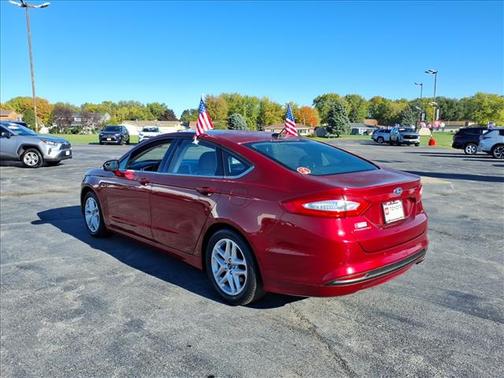 2016 Ford Fusion SE