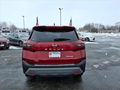 2023 Nissan Rogue SV