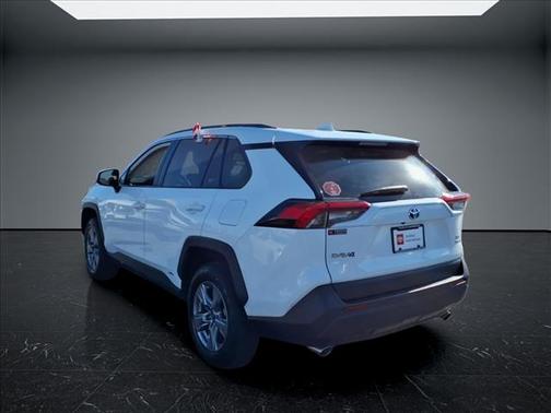 Ice 2024 Toyota RAV4 Hybrid XLE