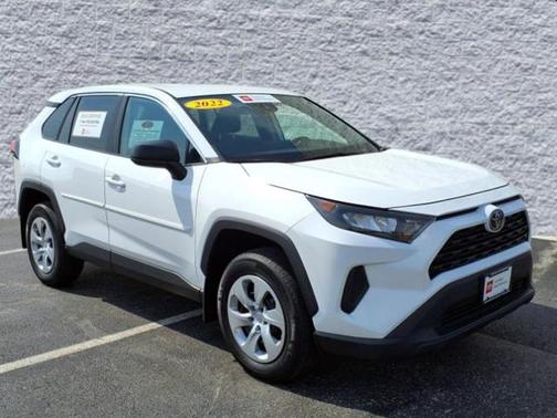2022 Toyota RAV4 LE