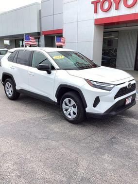 Ice 2024 Toyota RAV4 LE