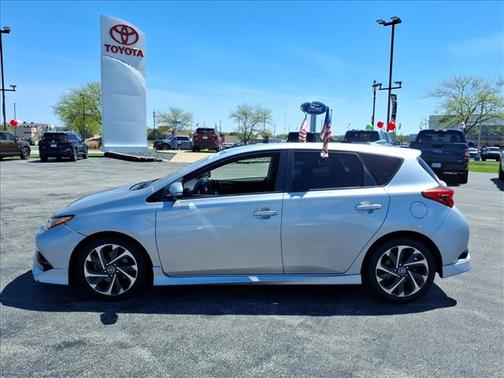 Classic Silver Metallic 2017 Toyota Corolla iM Base