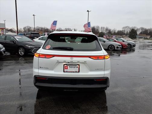 2025 Toyota Crown Signia Limited